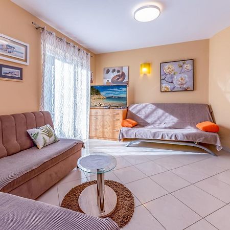 Apartments Lovorka 巴斯卡 外观 照片